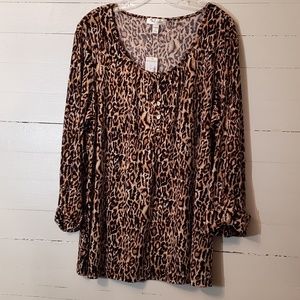 NWT - Animal Print Crew Neck Henley Top      0047